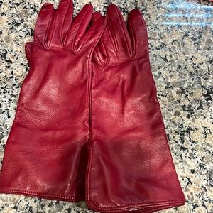 Burberry Women’s gloves